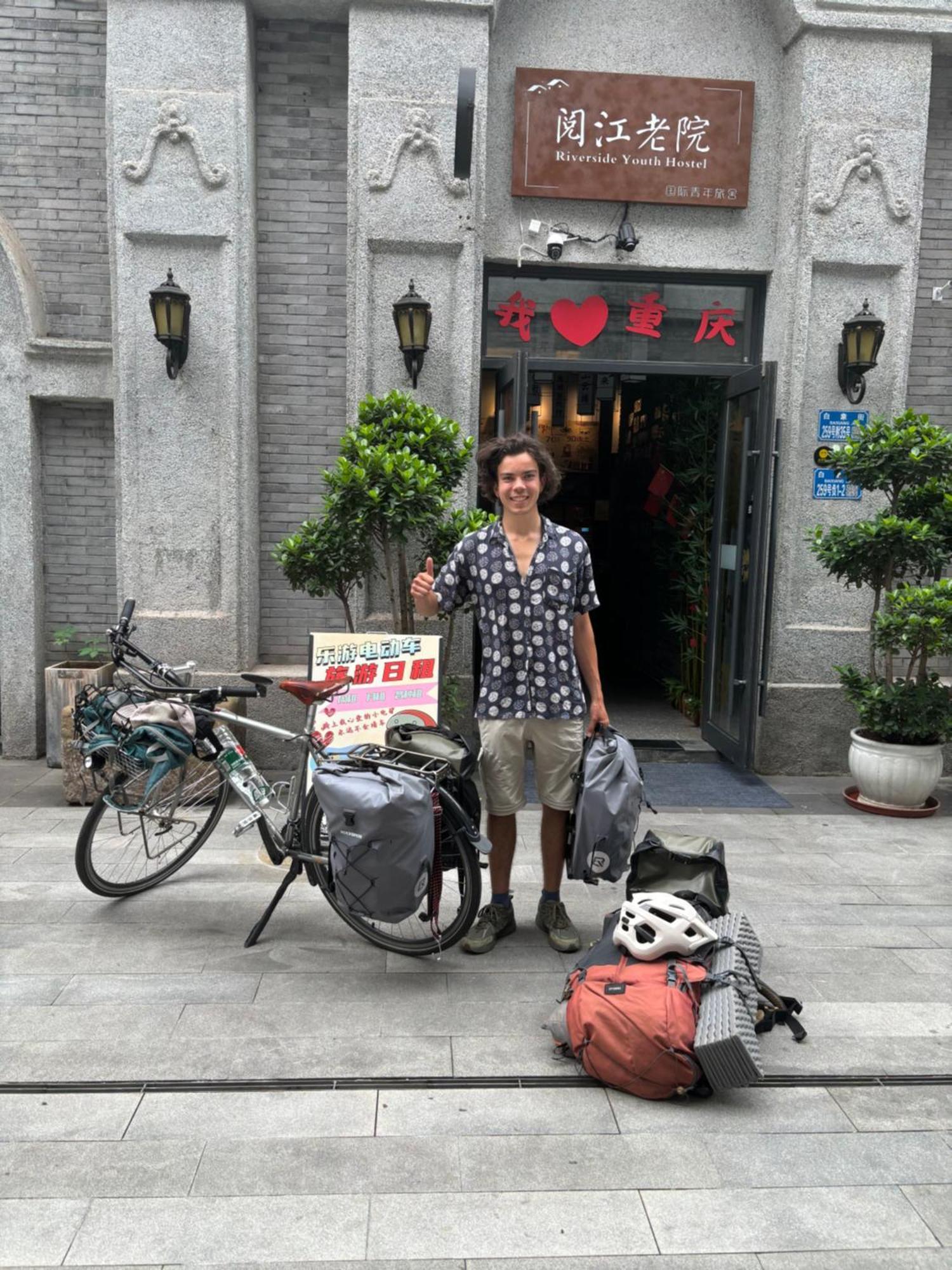 Riverside International Youth Hostel阅江老院青年旅舍 Trùng Khánh Ngoại thất bức ảnh
