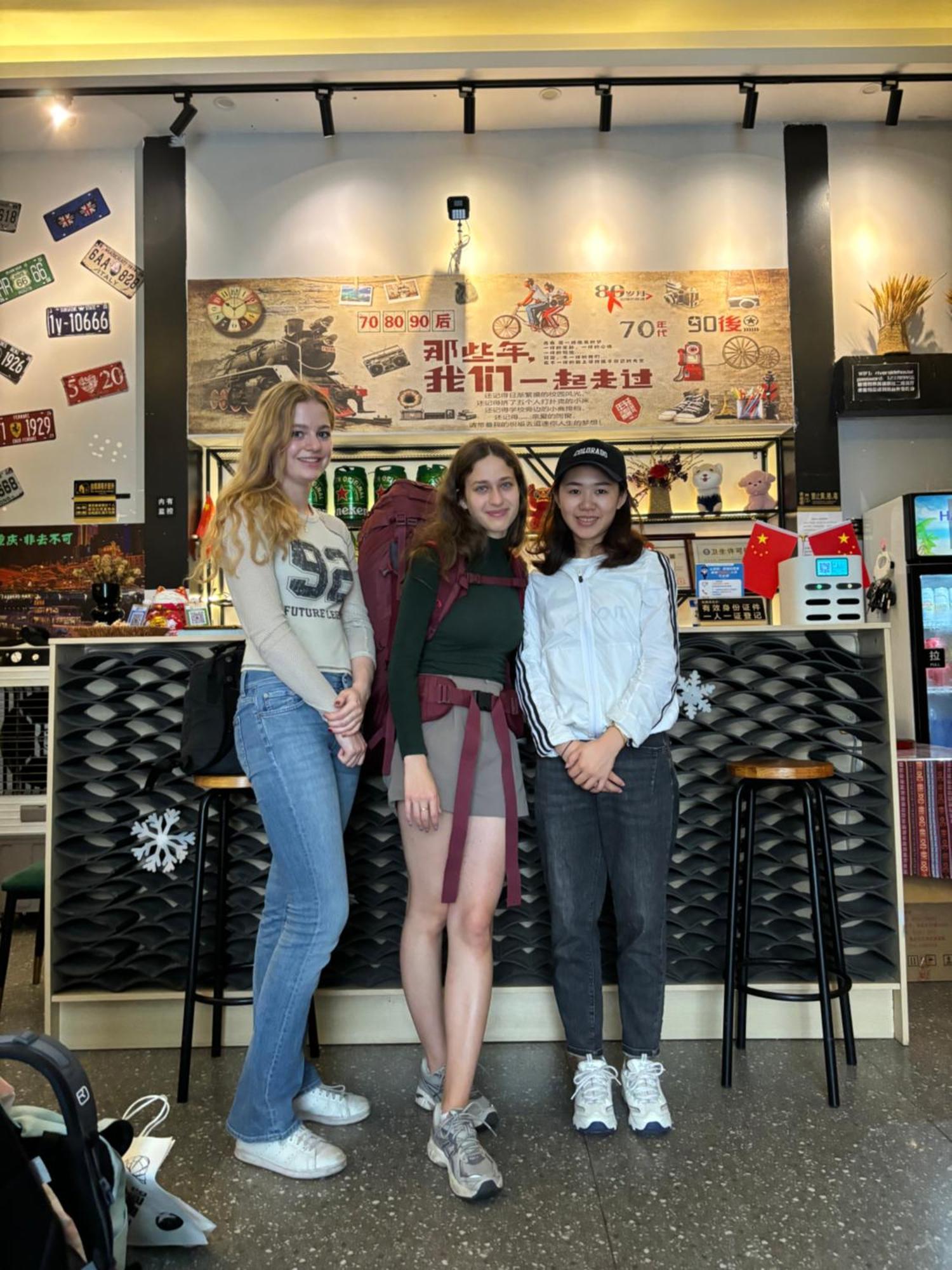 Riverside International Youth Hostel阅江老院青年旅舍 Trùng Khánh Ngoại thất bức ảnh